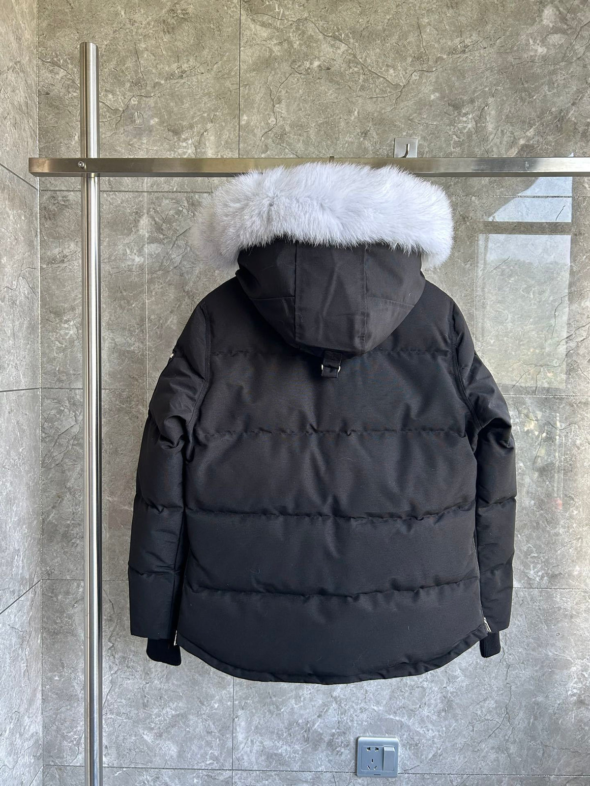 PUFFER DOWN JACKET