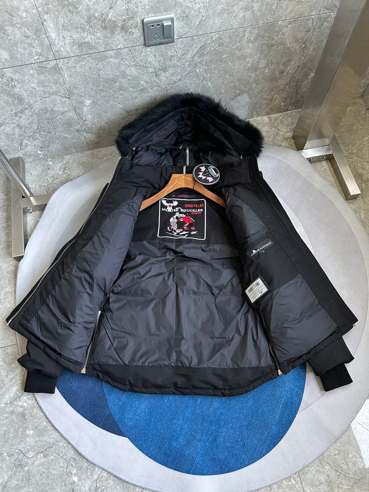 PUFFER DOWN JACKET