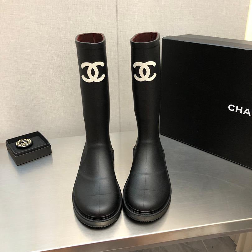 C RAIN BOOTS
