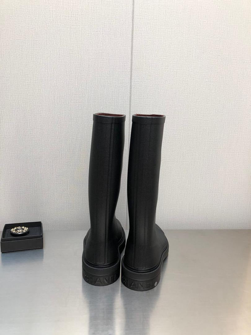 C RAIN BOOTS