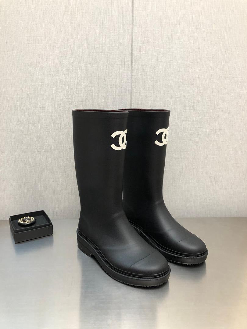 C RAIN BOOTS