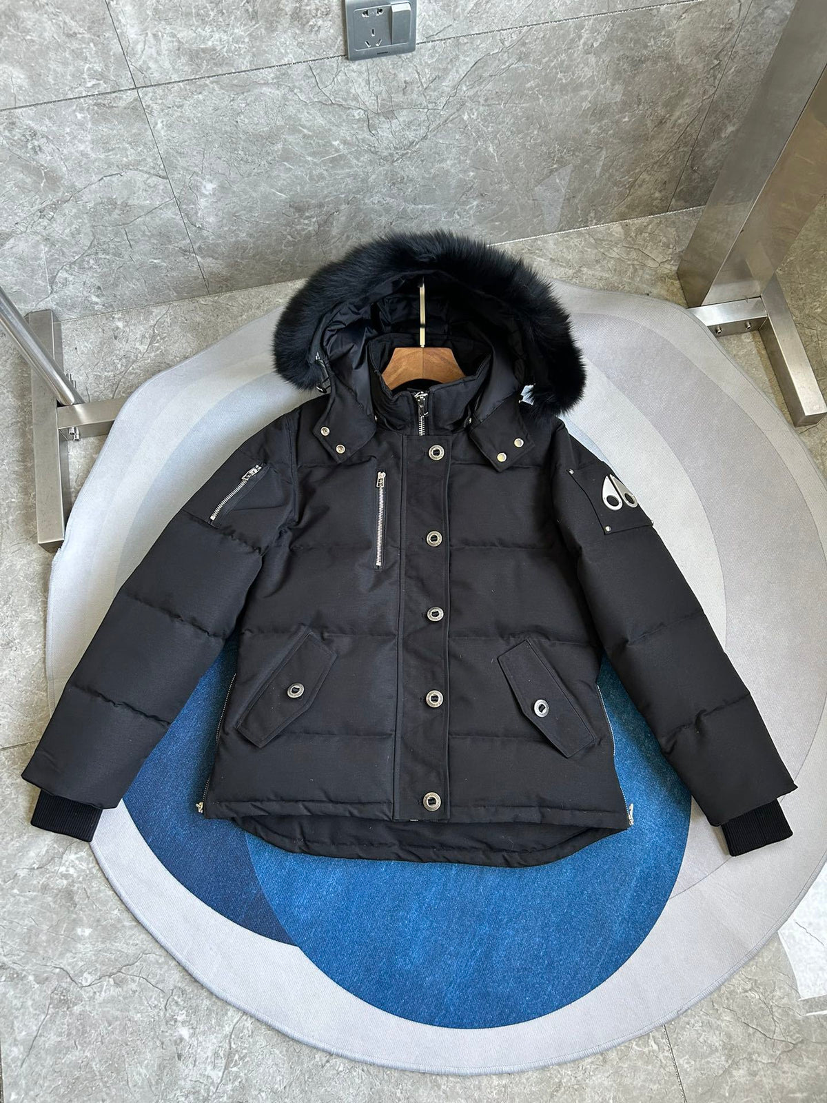 PUFFER DOWN JACKET