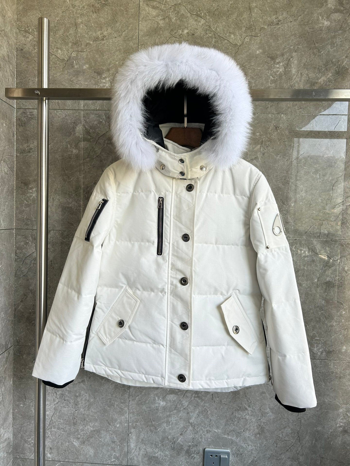 PUFFER DOWN JACKET