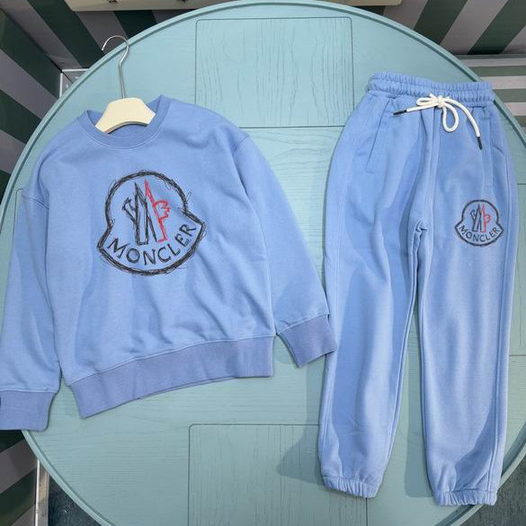 Conjunto de chándal cortavientos