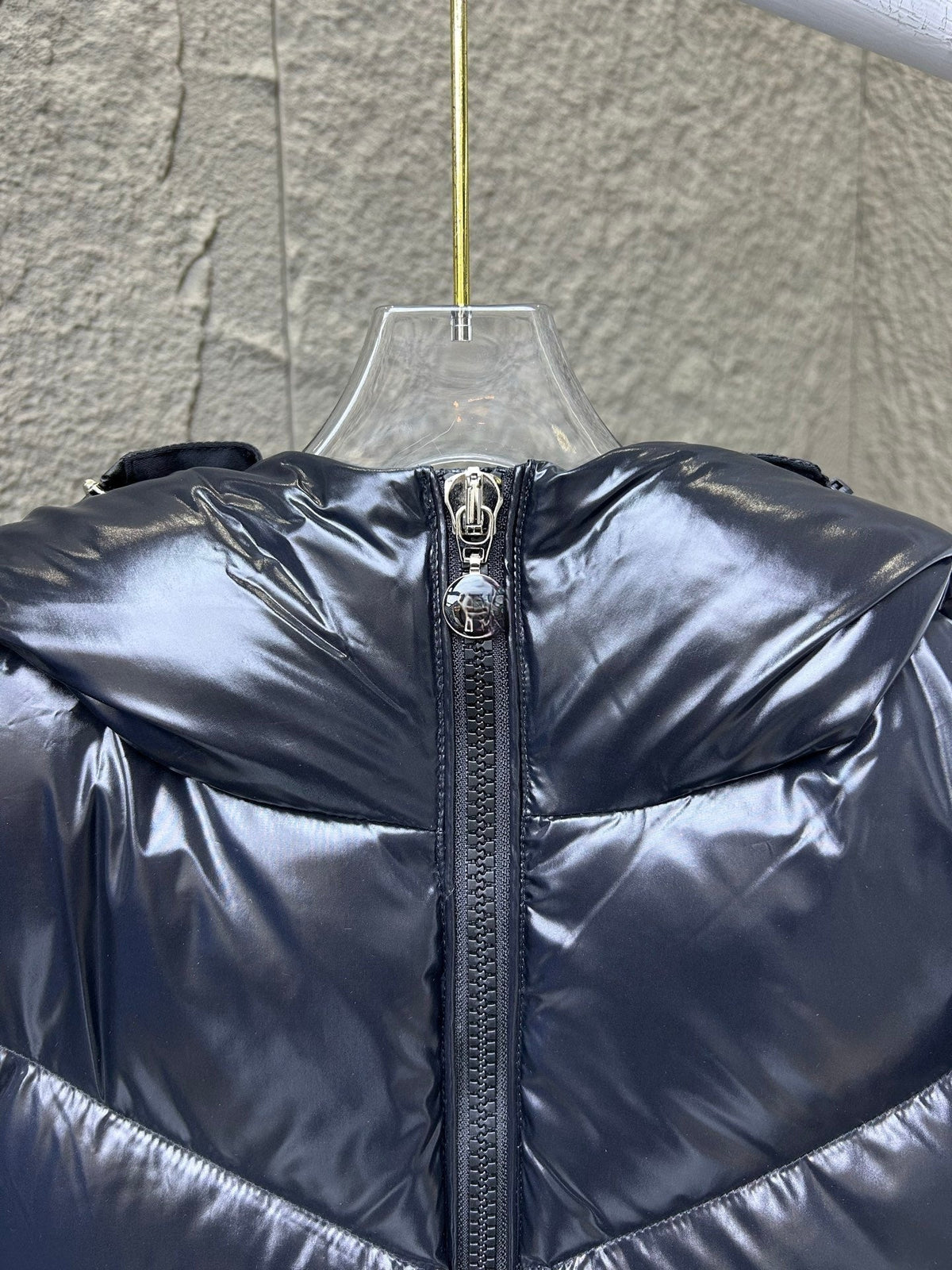 LETTER COAT