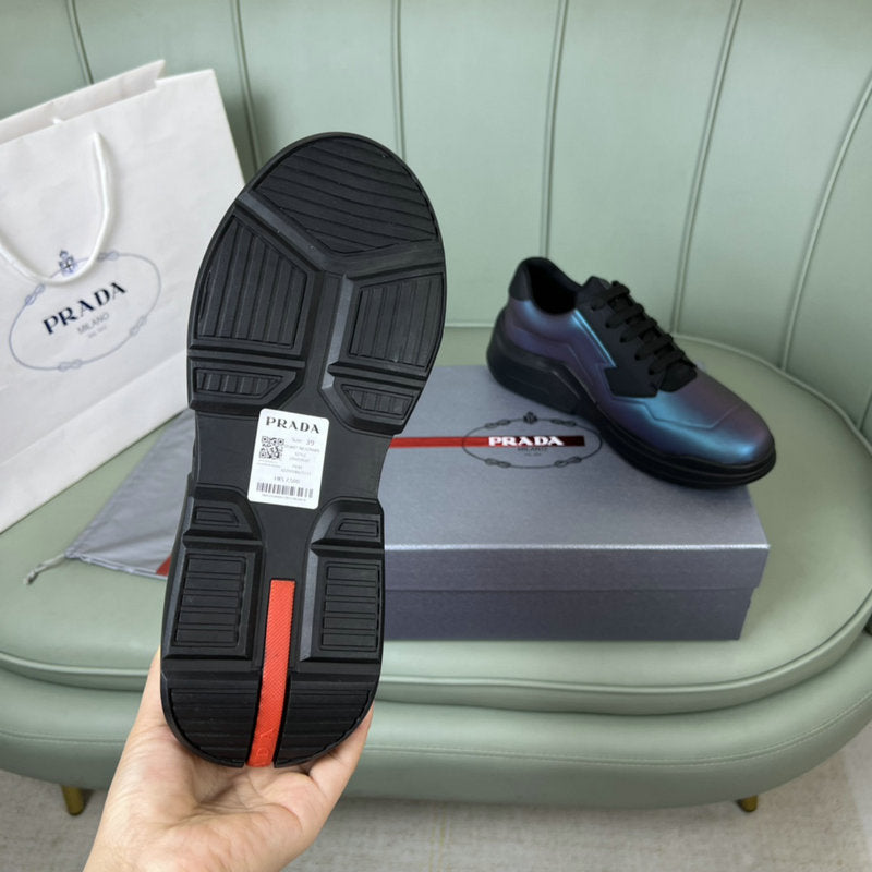 Zapatillas deportivas azules de alto rendimiento