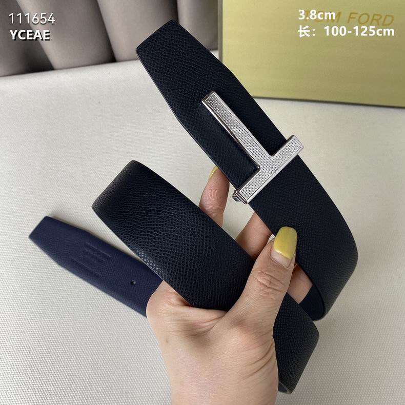Classic Belt with Metal Buckle