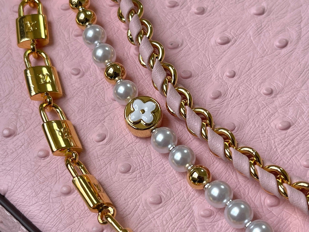 Capucines Trilogy Chain 3-in-1 Pink Ostrich Pearl