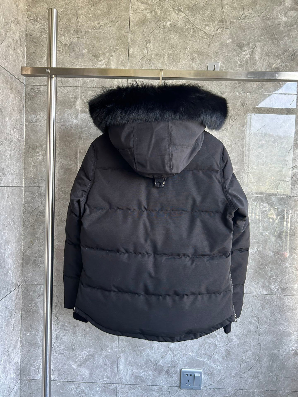 PUFFER DOWN JACKET